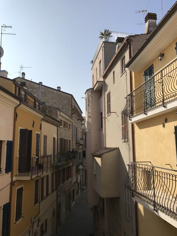 Mario Al Borgo Hotel San Benedetto del Tronto Exterior photo